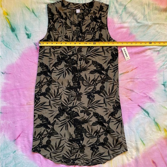 NWT Old Navy Sleeveless V-Neck Tropical Jungle Shift Dress | Size XS - Picture 3 of 8